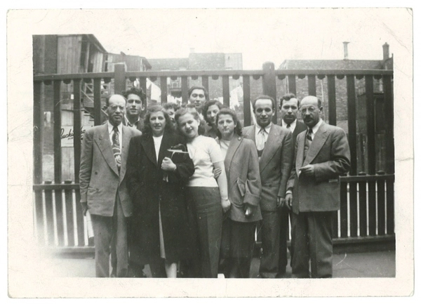 Yaacov Zipper – Residence