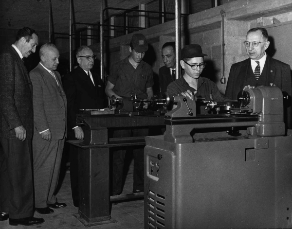 Saul Hayes – Résidence