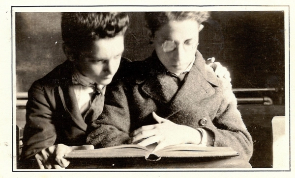 L’école nationale radicale – Peretz Shule