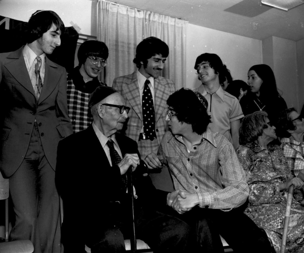 B. and S. Steinhouse Old People’s Home