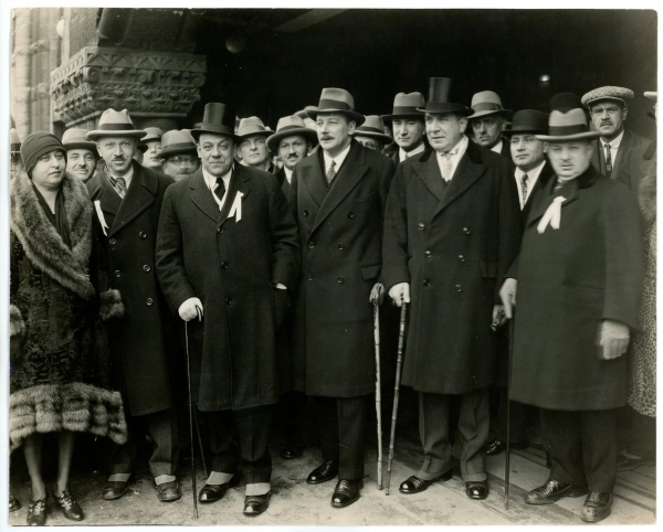 Louis Fitch – Residence